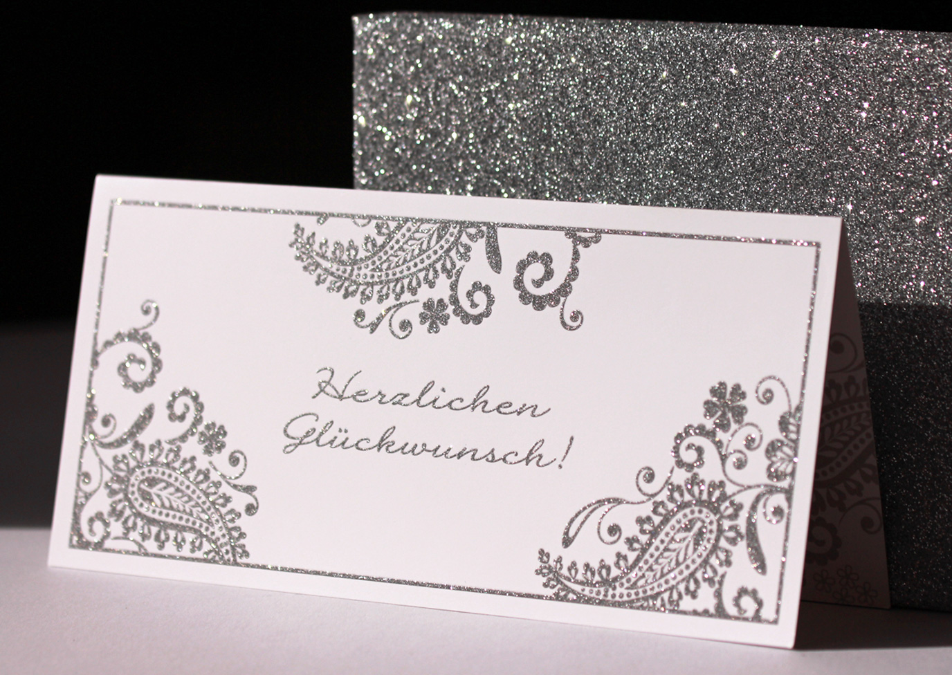 ParfumerieHildegardBayerschmidt_BirgitHeckerGRAFIKDESIGN_Glitzerkarte2a